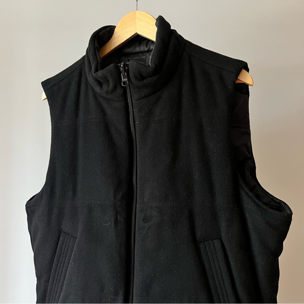 Hugo Boss Wool Reversible Vest - Picture 9 of 16